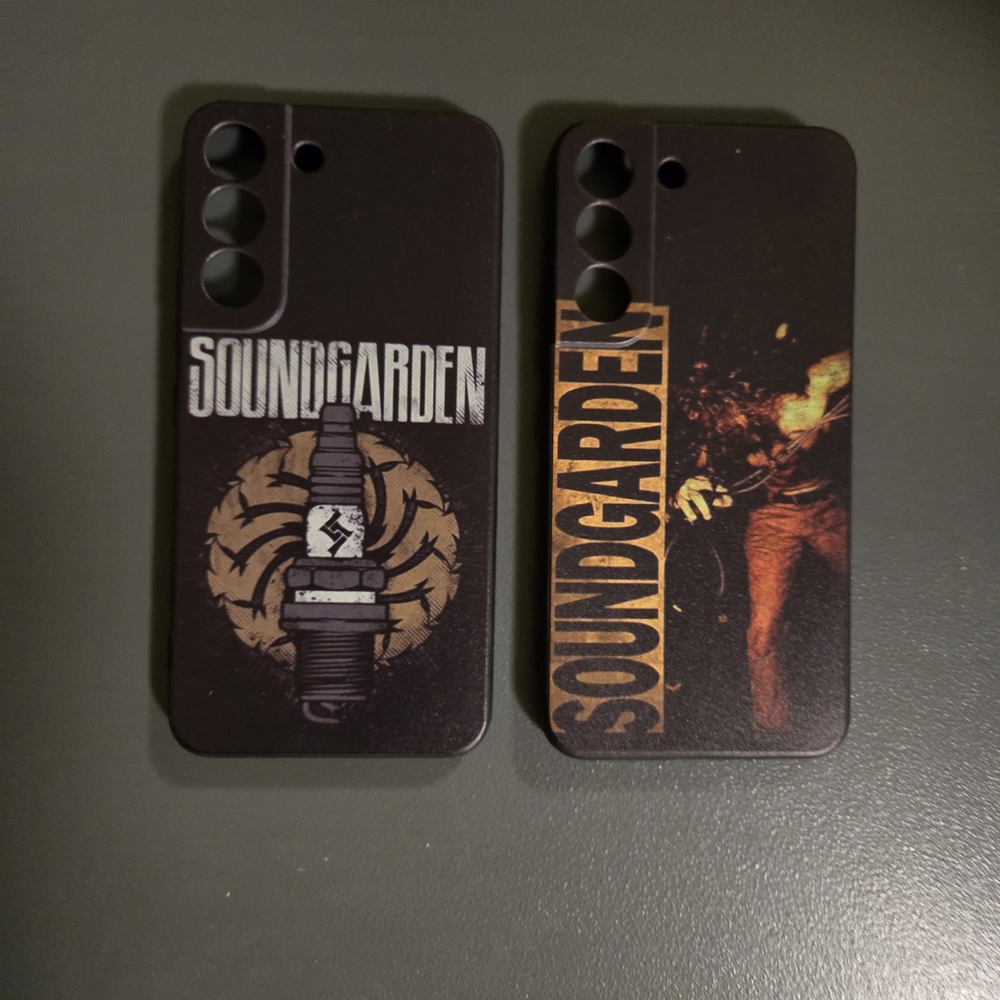 🏷 [30% 2+] Black Phone Case
